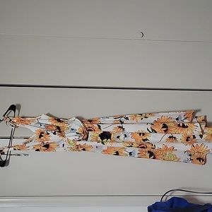 Sunflower white dress